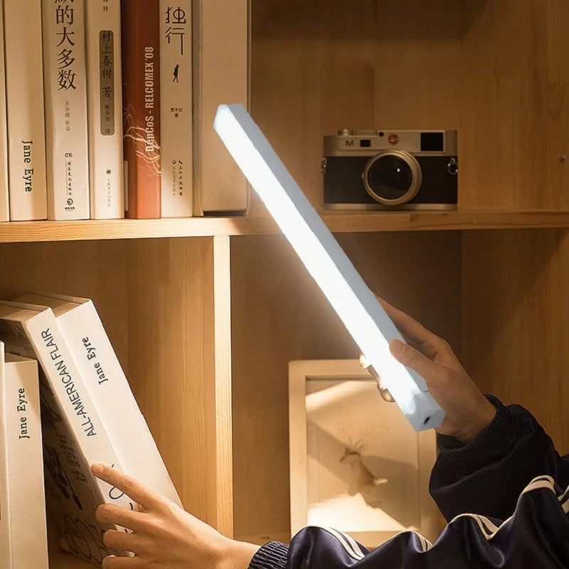 Lampe LED Détecteur de Mouvement Sans Fil Rechargeable USB